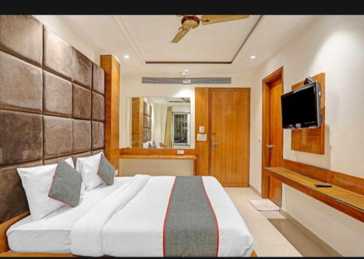 Hotel Fortuner, Karol Bagh, New Delhi Kültér fotó