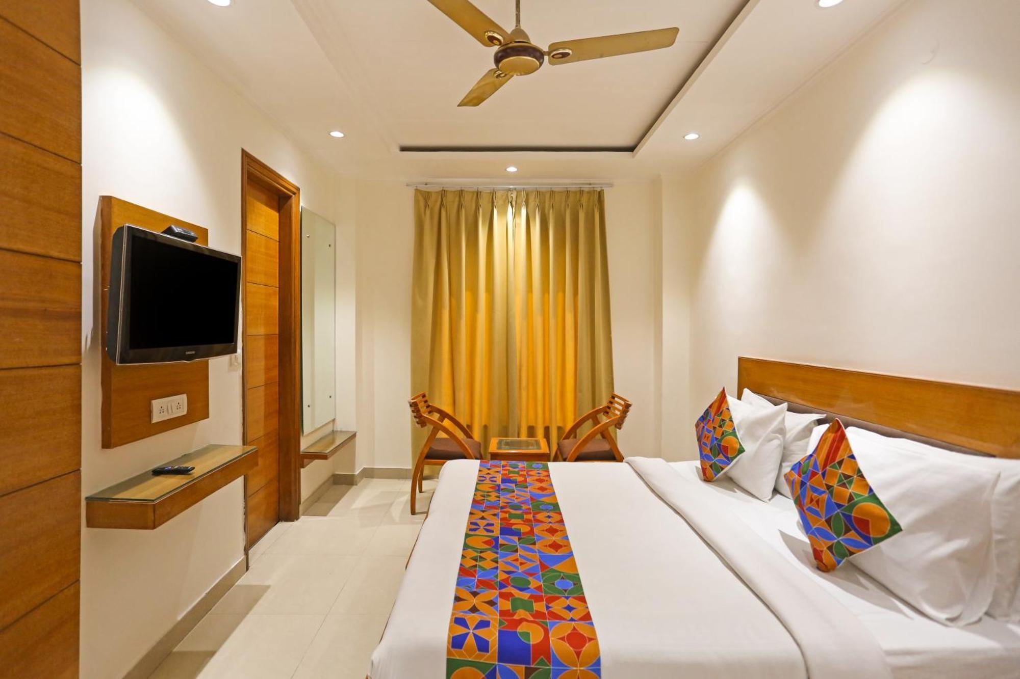 Hotel Fortuner, Karol Bagh, New Delhi Kültér fotó
