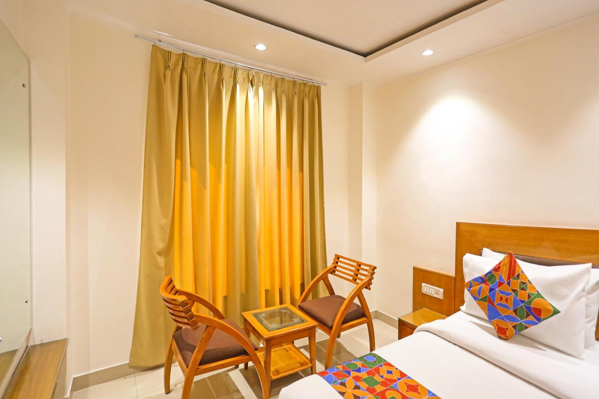 Hotel Fortuner, Karol Bagh, New Delhi Kültér fotó