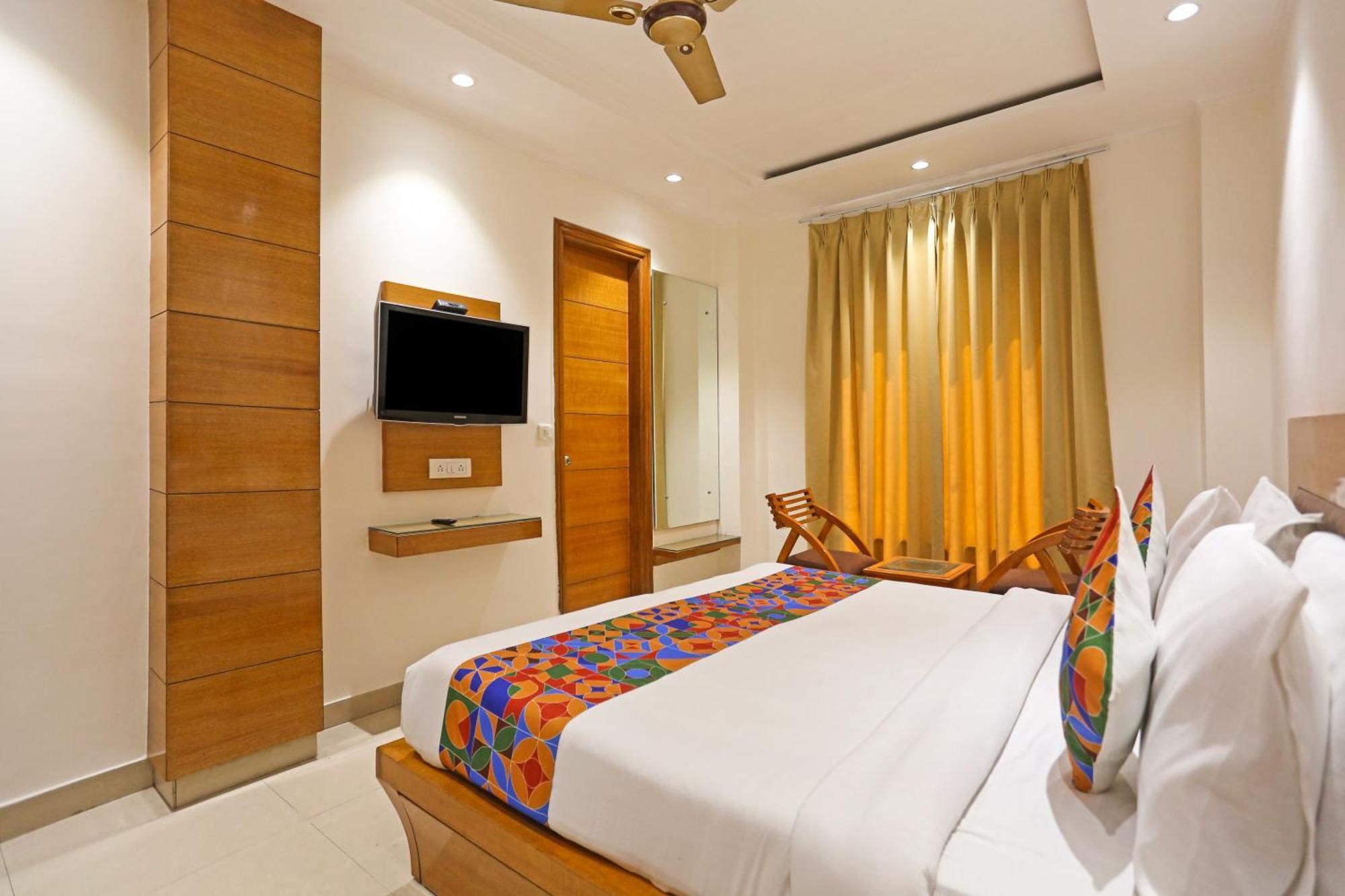 Hotel Fortuner, Karol Bagh, New Delhi Kültér fotó