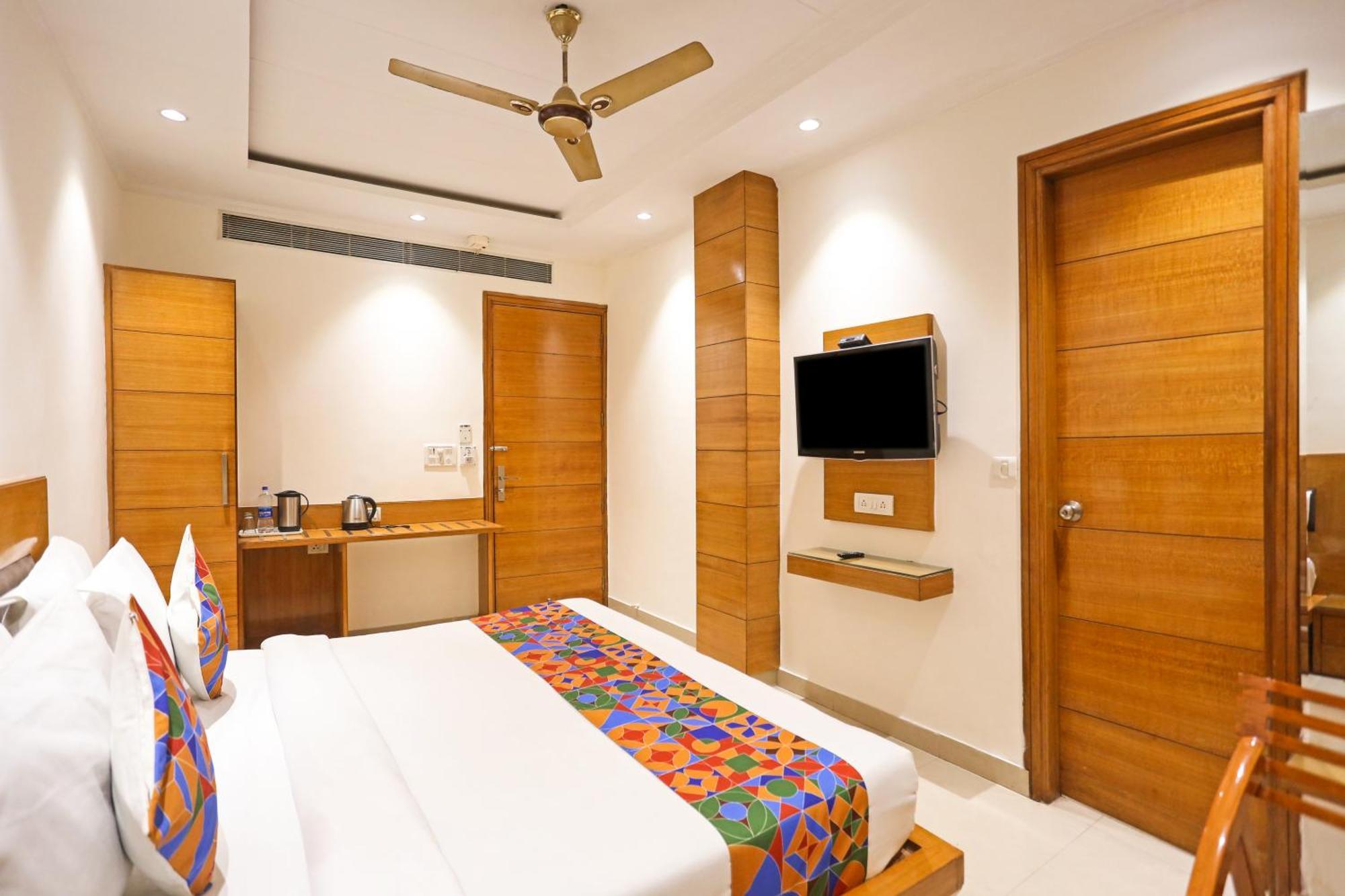 Hotel Fortuner, Karol Bagh, New Delhi Kültér fotó